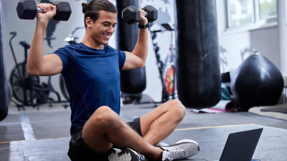 Kurs trenera personalnego online – dlaczego to nie jest dobry pomysł?