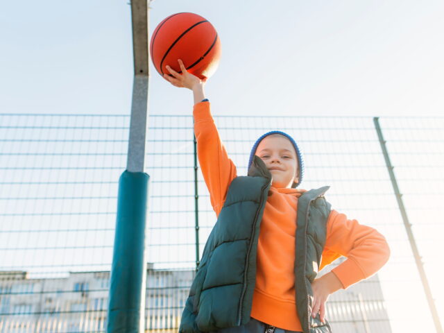 Ile zarabia trener przygotowania motorycznego? [2026]